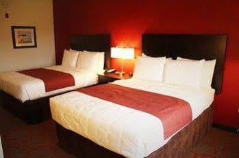 Inn At Hunters Run Watford City Eksteriør bilde
