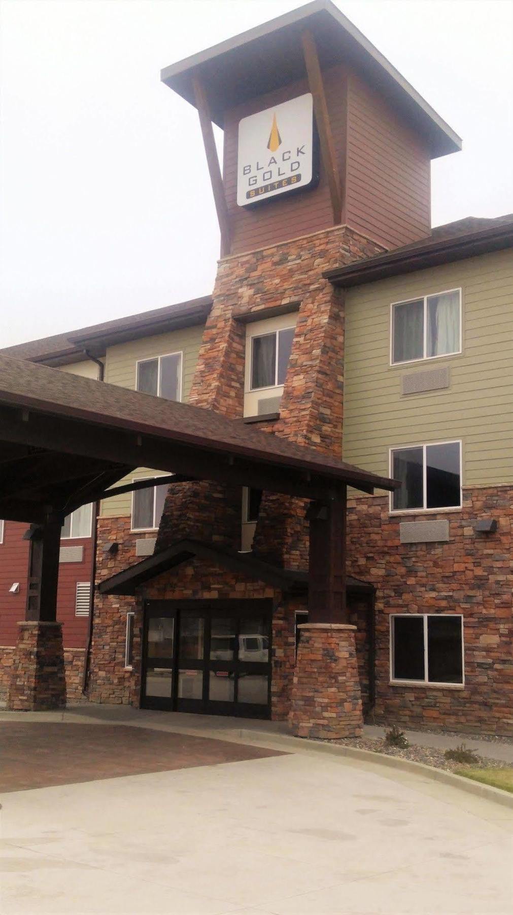 Inn At Hunters Run Watford City Eksteriør bilde